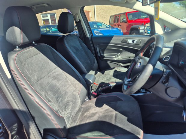 Ford Ecosport ST-LINE 17