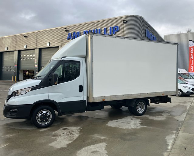 Iveco Daily Daily 35C14 2.3 3750 WB Business Luton Van