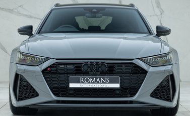 Audi RS6 Avant Carbon Black 4