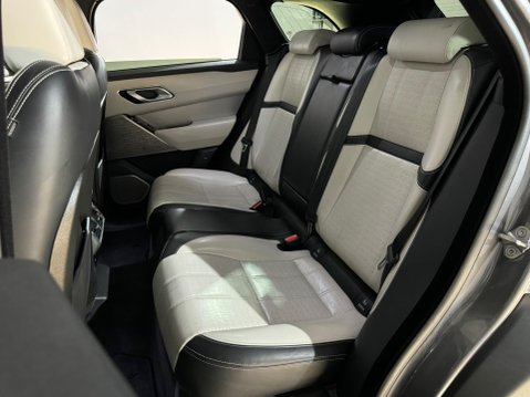 Land Rover Range Rover Velar R-DYNAMIC HSE 22