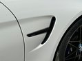 BMW 4 Series M4 COMPETITION 16