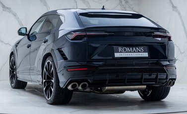 Lamborghini Urus S 10