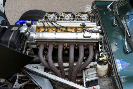 Jaguar E-Type 3.8 Semi Lightweight 32