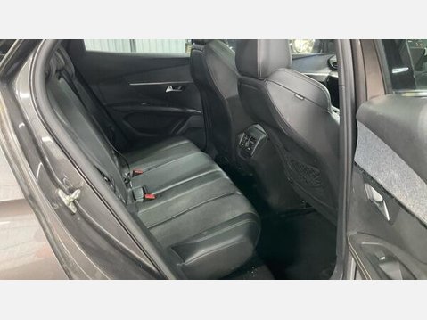 Peugeot 3008 1.2 PureTech GT Line Euro 6 (s/s) 5dr 9