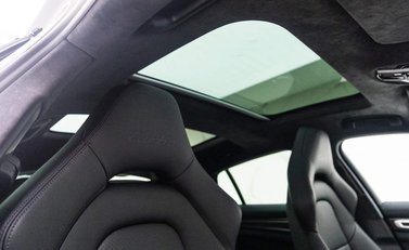 Porsche Panamera TURBO PDK 7