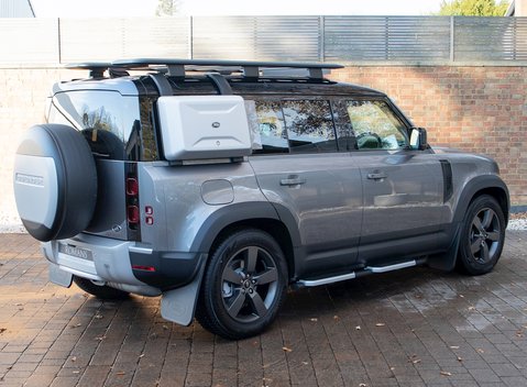 Land Rover Defender 110 HSE D240 7