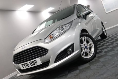 Ford Fiesta ZETEC 32