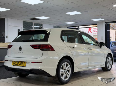 Volkswagen Golf 1.5 TSI Life Euro 6 (s/s) 5dr 38