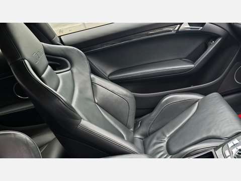 Audi RS5 4.2 FSI V8 Coupe 2dr Petrol S Tronic quattro Euro 5 (450 ps) 10