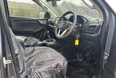 Isuzu D-Max Utility ECB 4x4 Arbor Tipper 16