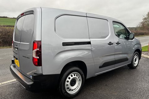 Peugeot Partner 102 ps BlueHdi Professional L2 2