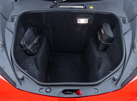 Ferrari 458 Spider 28