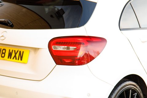 Mercedes-Benz A Class A 200 AMG LINE EXECUTIVE 9