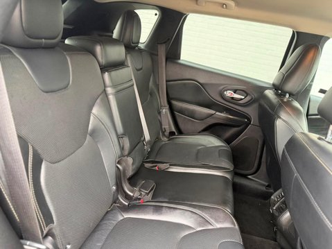 Jeep Cherokee 2.0 CRD Limited 4WD Euro 5 (s/s) 5dr 9