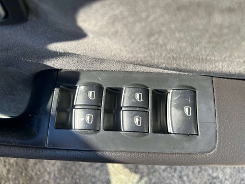 Audi A4 2.4 A4 SE Cabriolet Auto 2dr 37