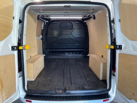 Ford Transit Custom 2.0 300 EcoBlue Limited L1 H1 Euro 6 (s/s) 5dr 8