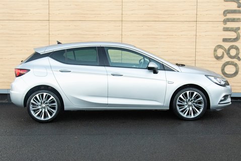 Vauxhall Astra ULTIMATE 12