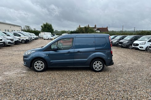 Ford Transit Connect SWB L1H1 Low Roof Limited 200 Alloys H/Seats Ply Sensors EURO 6 NO VAT