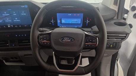 Ford e-Transit Custom 320L1 Limited 65kwh 100kw/136ps *ELECTRIC-NEW* 25