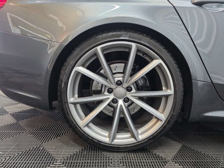 Audi RS4 4.2 FSI V8 Estate 5dr Petrol S Tronic quattro Euro 5 (450 ps) 22