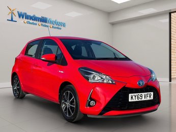 Toyota Yaris 1.5 VVT-h Icon Tech E-CVT Euro 6 (s/s) 5dr