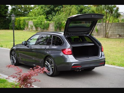 BMW 3 Series 2.0 320d M Sport Shadow Edition Touring Auto Euro 6 (s/s) 5dr 15