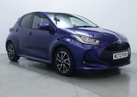 Toyota Yaris 1.5 Yaris Design HEV CVT 5dr 1