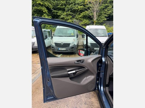 Ford Transit Connect 1.5 200 EcoBlue Limited L1 Euro 6 (s/s) 5dr 39