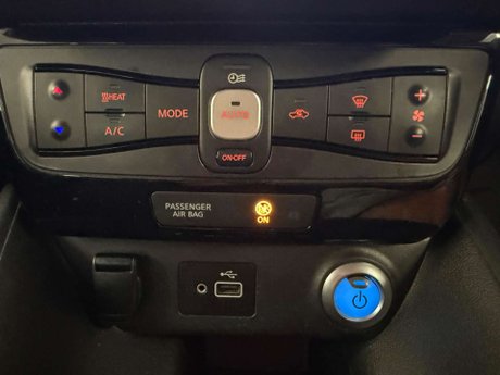 Nissan LEAF 40kWh Acenta Auto 5dr 20