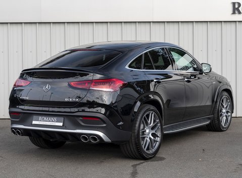 Mercedes-Benz GLE 53 4MATIC+ Premium Plus 7