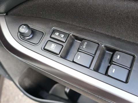 Suzuki Vitara 1.5 SZ-T AGS Auto Euro 6 (s/s) 5dr 16