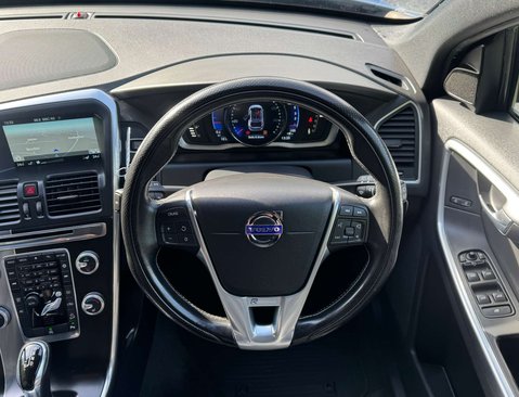 Volvo XC60 2.4 XC60 R-Design Luxury Nav D4 AWD Auto 4WD 5dr 21