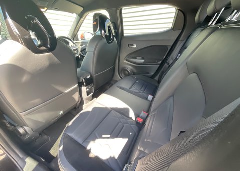 Nissan Juke DIG-T TEKNA PLUS 14