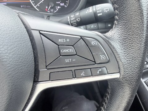 Nissan Juke 1.0 DIG-T N-CONNECTA 20