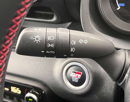 Toyota Yaris 1.5 Yaris GR Sport HEV CVT 5dr 61