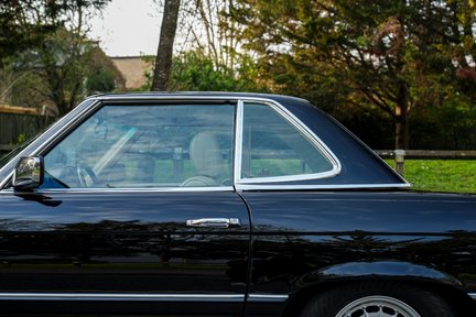 Mercedes-Benz SL Series 380 SL 12