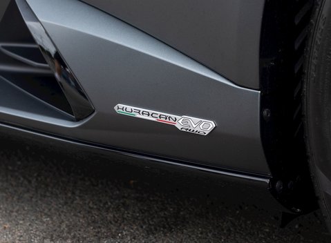 Lamborghini Huracan LP610-2 EVO RWD 23