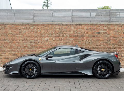 Ferrari 488 Pista 2