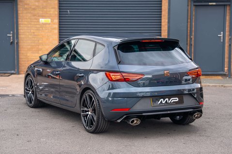 SEAT Leon 2.0 Leon Cupra Luxury 290 TSi Semi-Auto 5dr 10