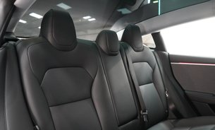 Tesla Model 3 RWD "Highland" c300 Mile Range Vented Seats Adaptive LEDs One Owner VAT Q 14