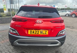Hyundai KONA T-GDI PREMIUM MHEV 8