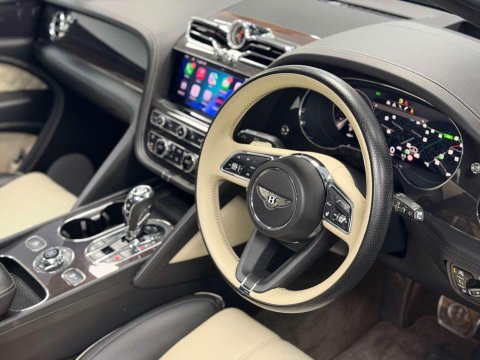 Bentley Bentayga 4.0 V8 SUV 5dr Petrol Auto 4WD Euro 6 (s/s) (550 ps) 2