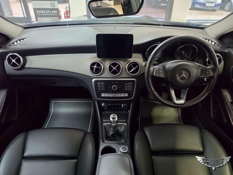 Mercedes-Benz GLA 1.6 GLA200 Sport Euro 6 (s/s) 5dr 27