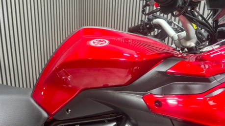 Benelli TRK 2020 ONLY 1K TOP BOX ADVENTURE BIKE 47BHP A2 READY 38