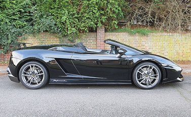 Lamborghini Gallardo LP 570-4 Performante Spyder 2