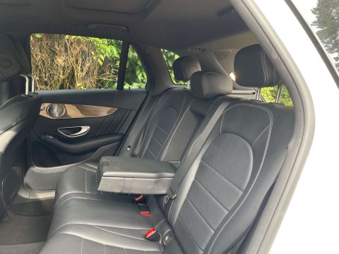 Mercedes-Benz GLC 3.0 GLC350d V6 AMG Line (Premium Plus) G-Tronic 4MATIC Euro 6 (s/s) 5dr 18