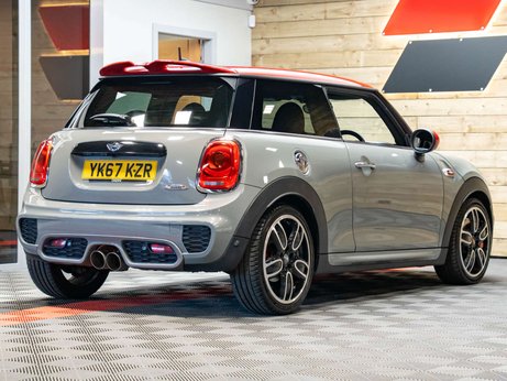 Mini Hatch 2.0 John Cooper Works 3dr 4