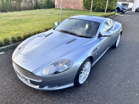 Aston Martin DB9 V12 8