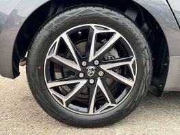 Toyota Yaris 1.5 Yaris Design HEV CVT 5dr 14