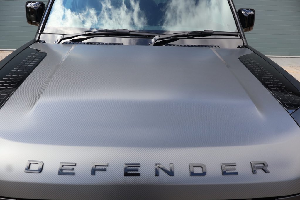 Land Rover Defender 110 2026 HARD TOP  D350 HSE MATT PPF Carbon PPF Bonet seeker styled rear seats 29